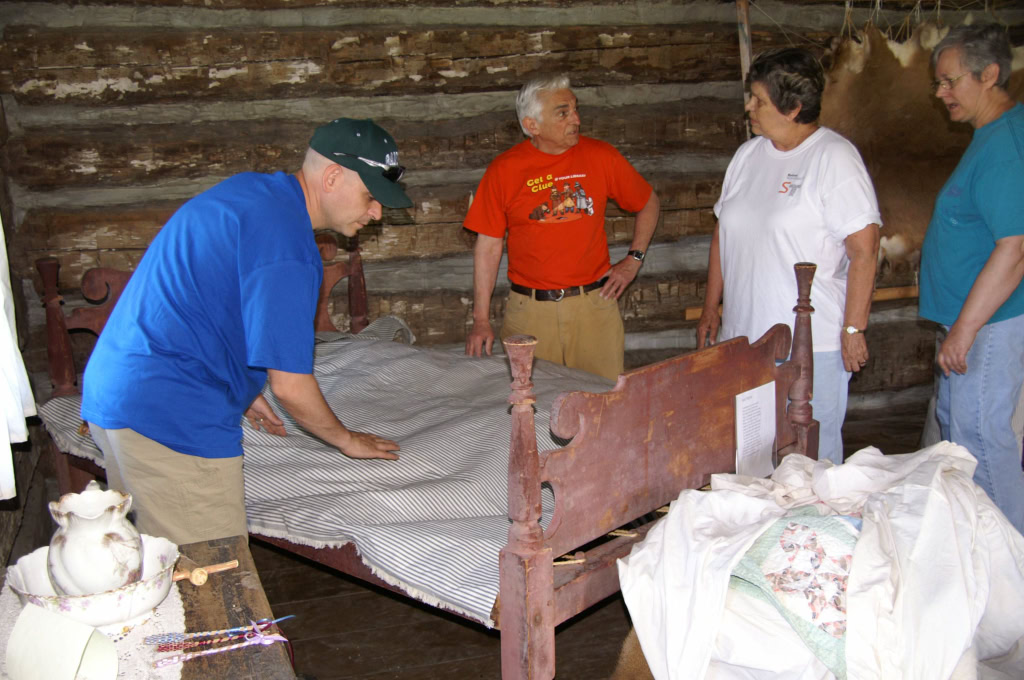 VILLAGE CLEAN UP JUNE 2008