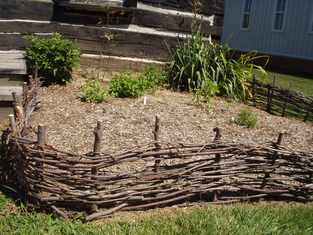 Rabbit Fence GARDEN